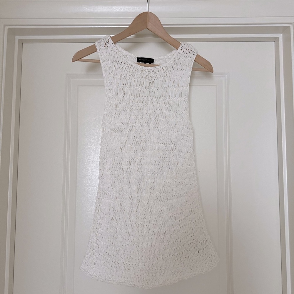 Donna Karan Sleeveless Blouse Top